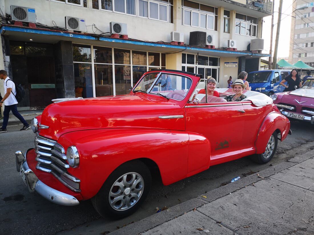 Kjøretur i cabriolet i Havanna